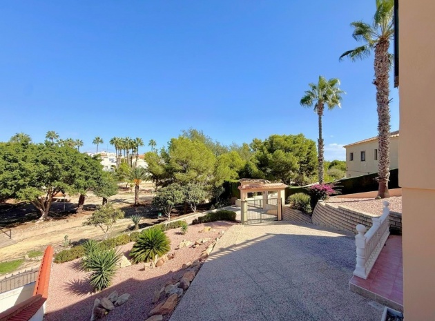 Resale - Villa - Villamartin - rioja