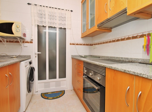 Resale - Villa - Playa Flamenca - avalon