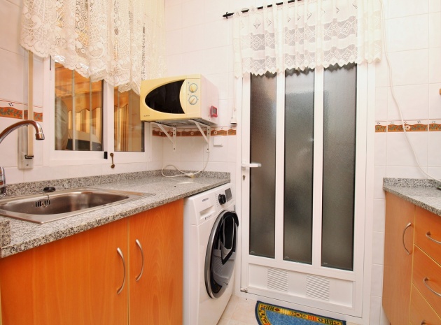 Resale - Villa - Playa Flamenca - avalon