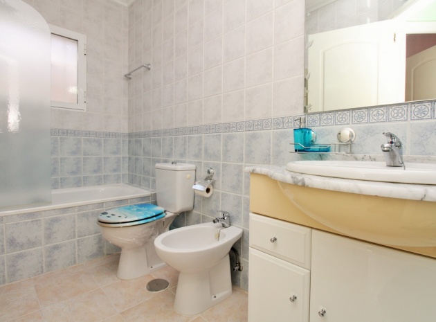 Resale - Villa - Playa Flamenca - avalon
