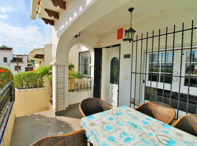 Resale - Townhouse - Villamartin - verdemar