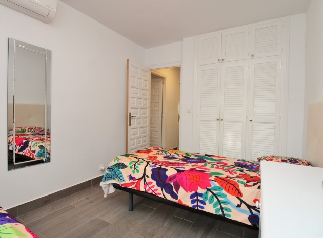 Resale - Townhouse - Villamartin - verdemar