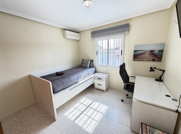 Resale - Villa - Villamartin - El Galan