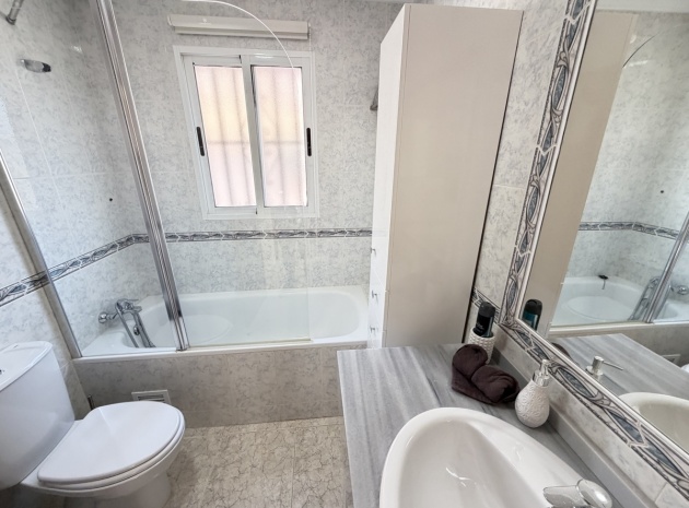 Resale - Villa - Villamartin - El Galan