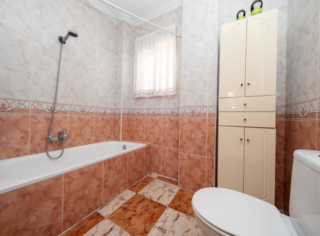 Resale - Villa - Playa Flamenca - san jose