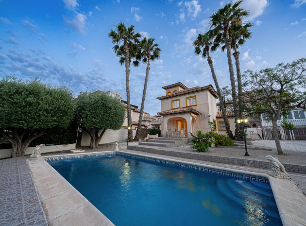 Resale - Villa - Playa Flamenca - san jose