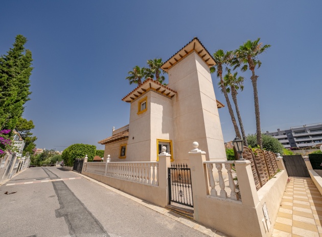 Resale - Villa - Playa Flamenca - san jose