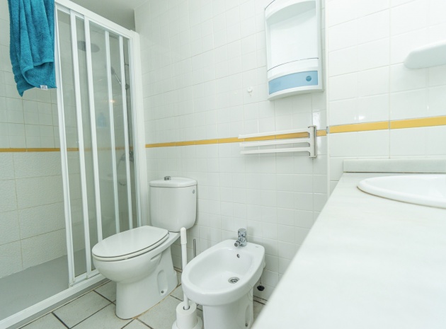 Resale - Apartment - Playa Flamenca - la calma