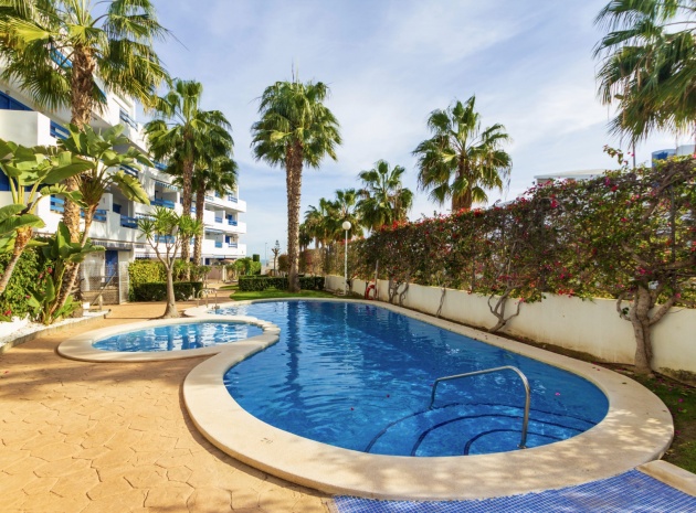 Resale - Apartment - Playa Flamenca - la calma