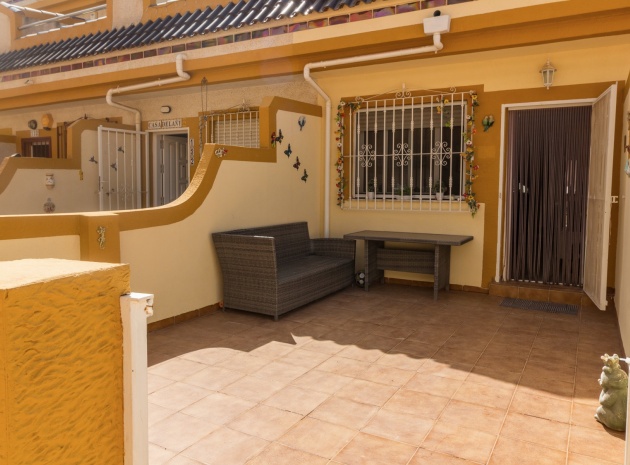 Resale - Townhouse - Playa Flamenca - las chismosas