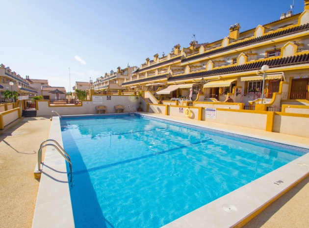 Resale - Townhouse - Playa Flamenca - las chismosas