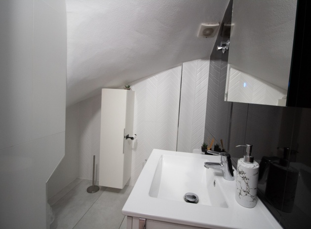 Resale - Townhouse - Playa Flamenca - las chismosas
