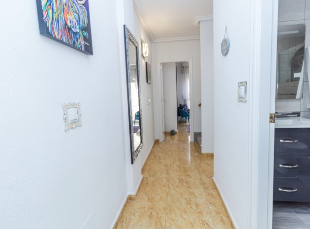 Resale - Townhouse - Playa Flamenca - las chismosas