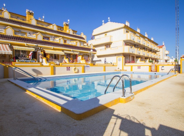Resale - Townhouse - Playa Flamenca - las chismosas
