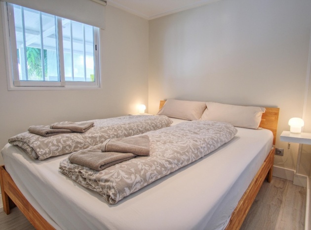 Resale - Villa - Dolores - Dolores Centro