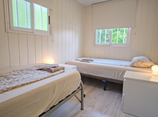 Resale - Villa - Dolores - Dolores Centro