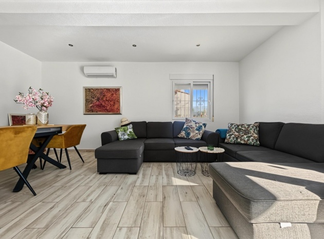 Resale - Villa - Pilar de la Horadada - Pinar De Campoverde