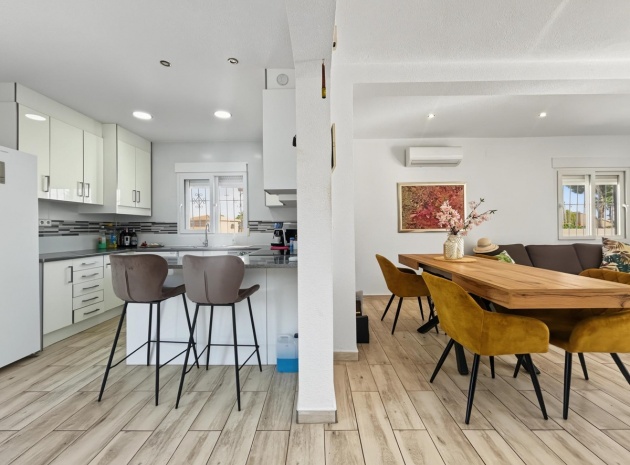 Resale - Villa - Pilar de la Horadada - Pinar De Campoverde