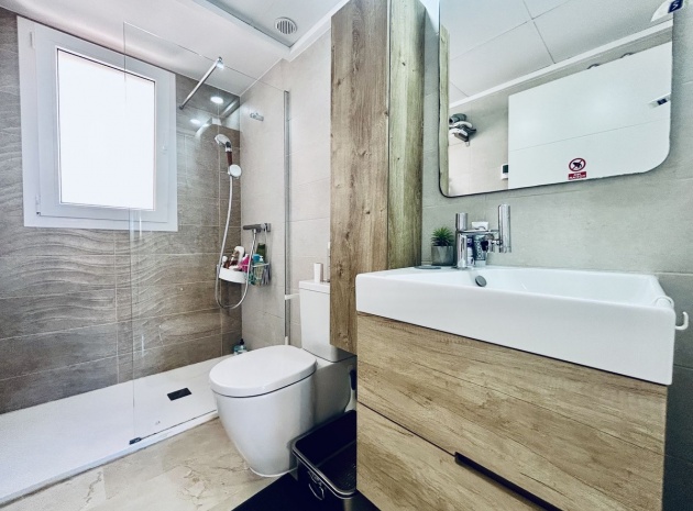 Resale - Apartment - Orihuela - Punta Prima