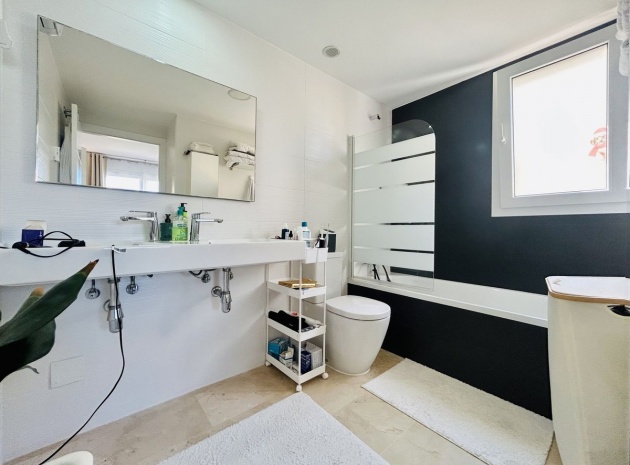 Resale - Apartment - Orihuela - Punta Prima