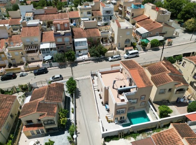 Resale - Villa - San Fulgencio - La Marina