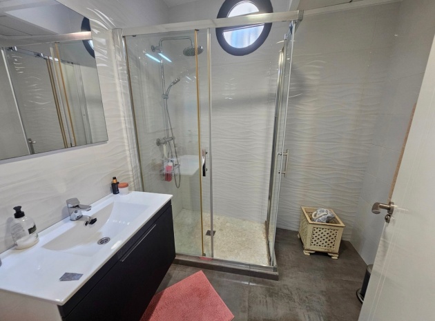 Resale - Villa - Torrevieja - Torrevieja Centro