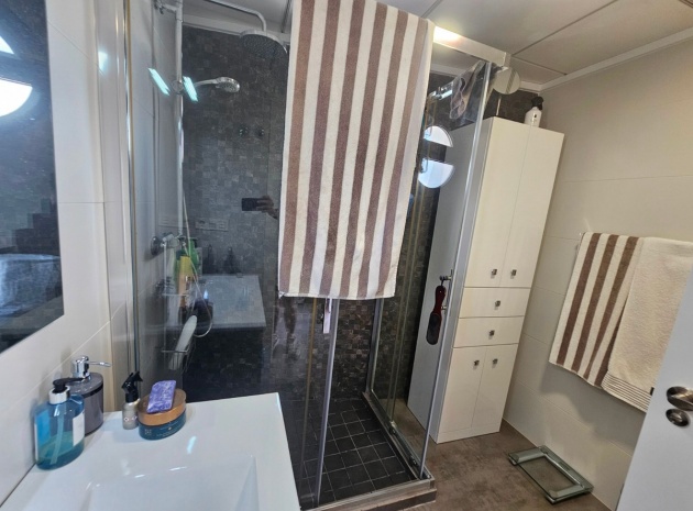 Resale - Villa - Torrevieja - Torrevieja Centro