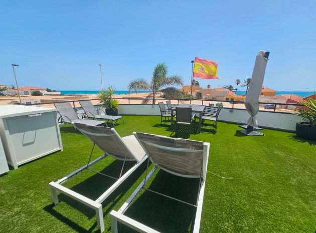 Resale - Villa - Torrevieja - Torrevieja Centro