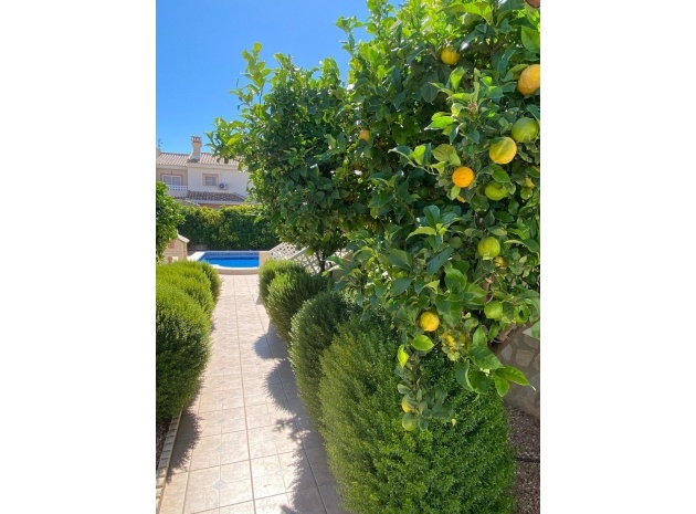 Resale - Villa - Rojales - Ciudad Quesada
