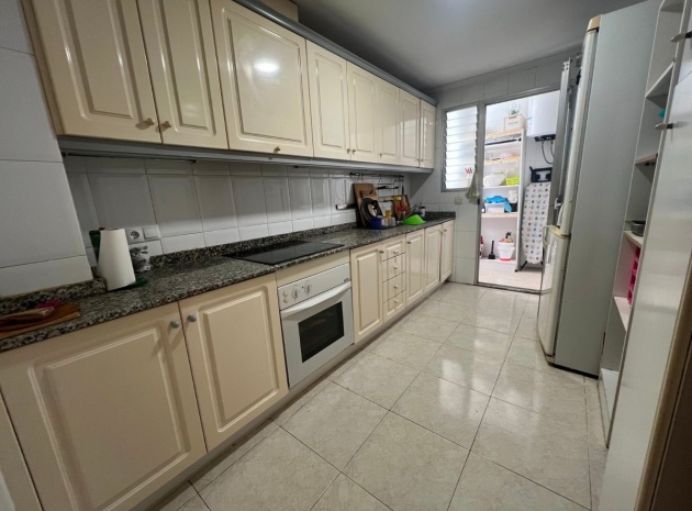 Resale - Apartment - Guardamar del Segura - Guardamar del Segura Centro