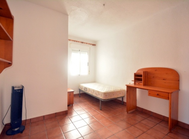 Resale - Apartment - Torrevieja - La Mata