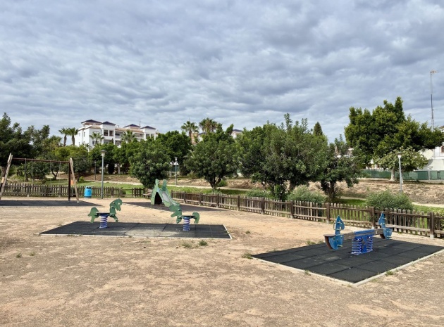 Resale - Apartment - Villamartin - Costa Blanca South