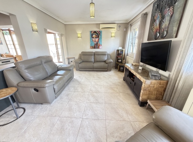 Resale - Villa - Cabo Roig - beachside cabo roig