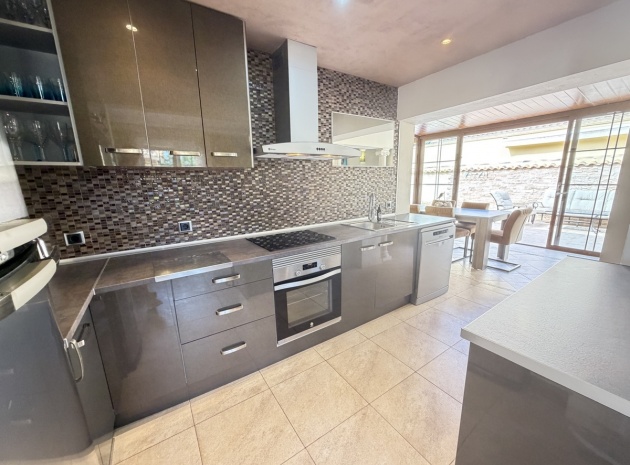 Resale - Villa - Cabo Roig - beachside cabo roig