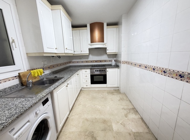 Resale - Apartment - Villamartin - las violetas