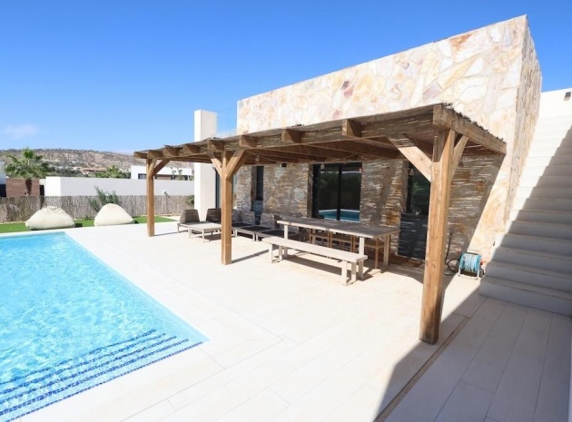Resale - Villa - Algorfa - La Finca Golf Resort