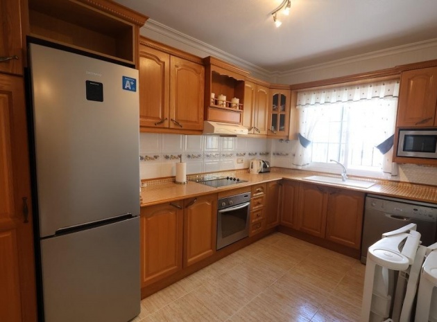 Resale - Villa - Villamartin - El Galan
