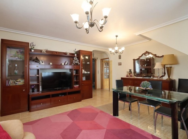 Resale - Villa - Villamartin - El Galan