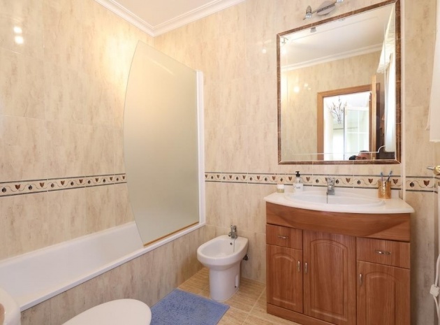Resale - Villa - Villamartin - El Galan