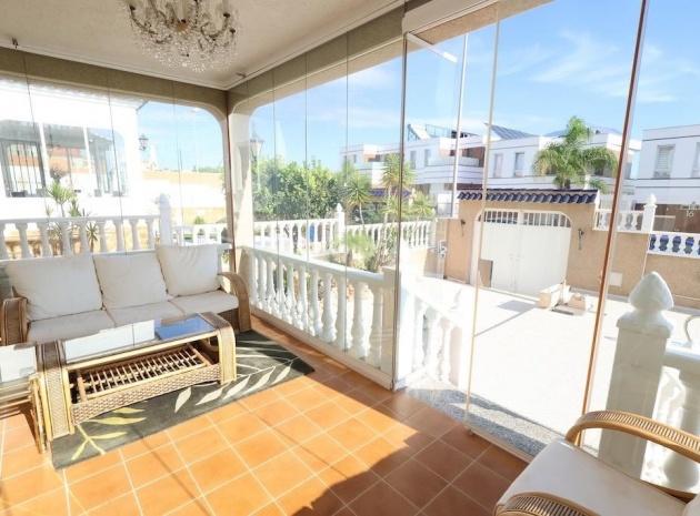Resale - Villa - Villamartin - El Galan