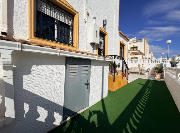Återförsäljning - Radhus - Orihuela - Entre Naranjos