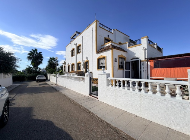 Återförsäljning - Radhus - Orihuela - Entre Naranjos