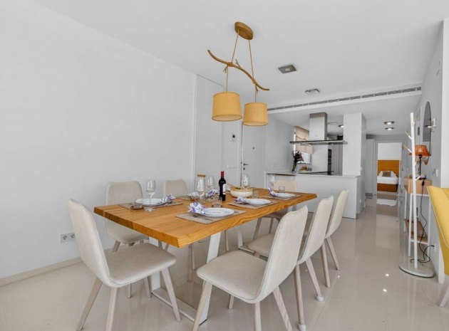 Resale - Apartment - Torrevieja - Torrevieja Centro