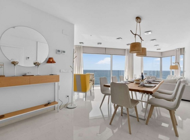 Resale - Apartment - Torrevieja - Torrevieja Centro