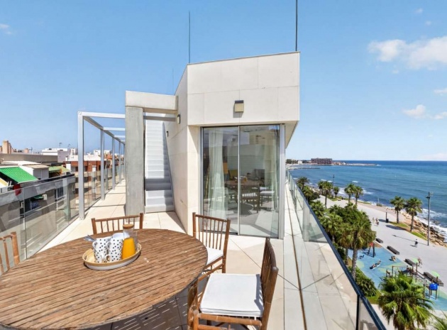 Resale - Apartment - Torrevieja - Torrevieja Centro