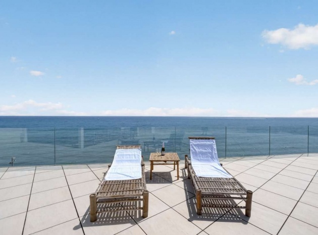 Resale - Apartment - Torrevieja - Torrevieja Centro