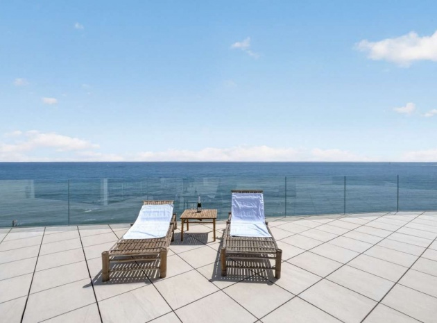 Resale - Apartment - Torrevieja - Torrevieja Centro