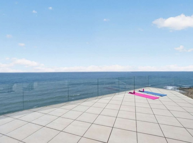 Resale - Apartment - Torrevieja - Torrevieja Centro