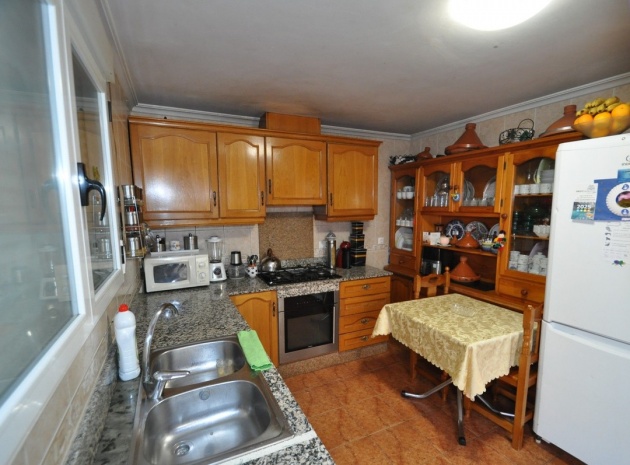 Wederverkoop - Herenhuis - Pinoso - Pinoso Centro