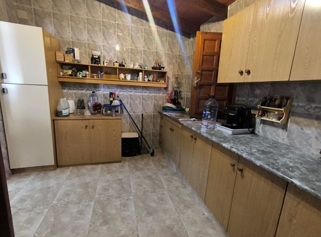 Resale - Country Property - Pinoso - Pinoso Centro